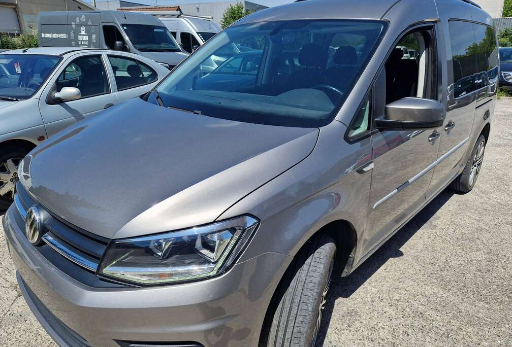 Volkswagen Caddy 1.4 TSI Dark