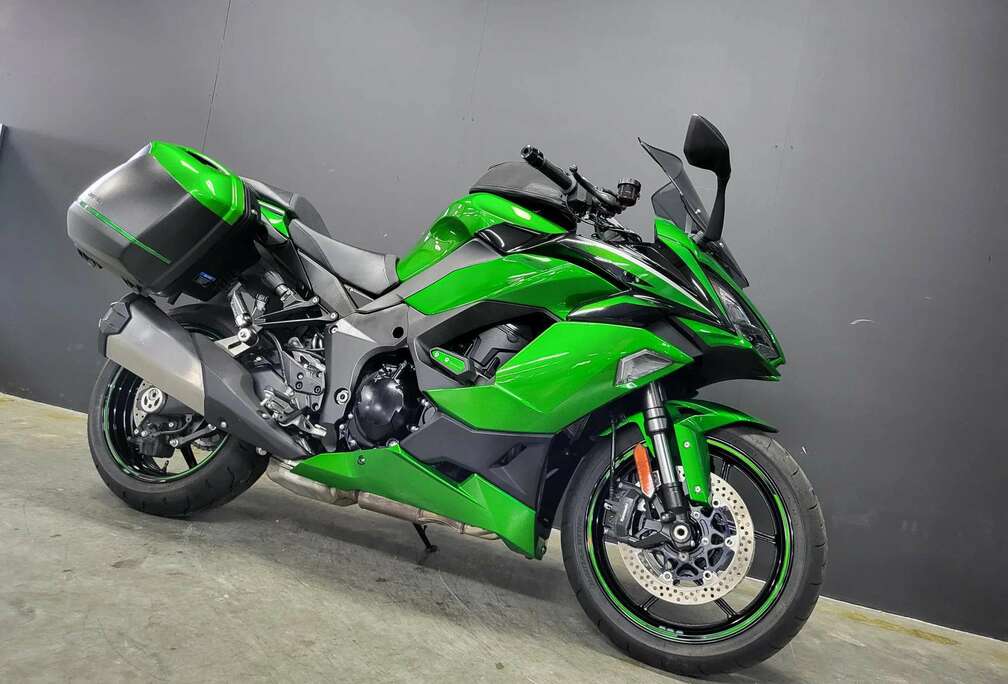 heerlijk touren met koffers