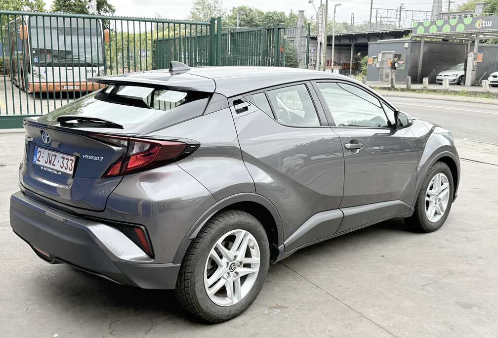 Toyota Hybrid Business-Edition