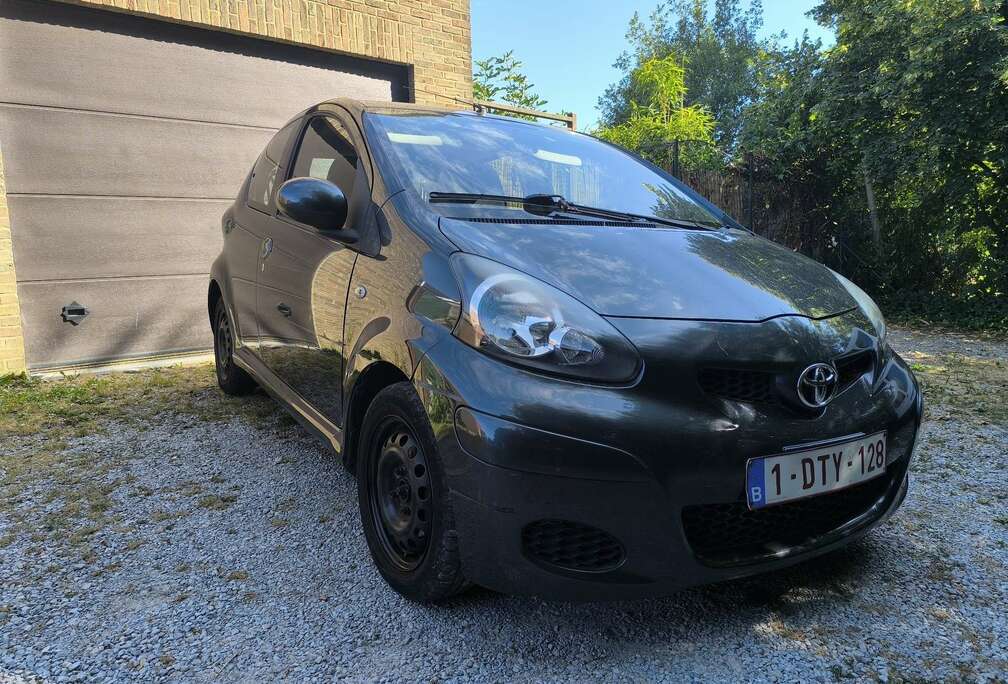 Toyota 1.0 VVT-i VIP