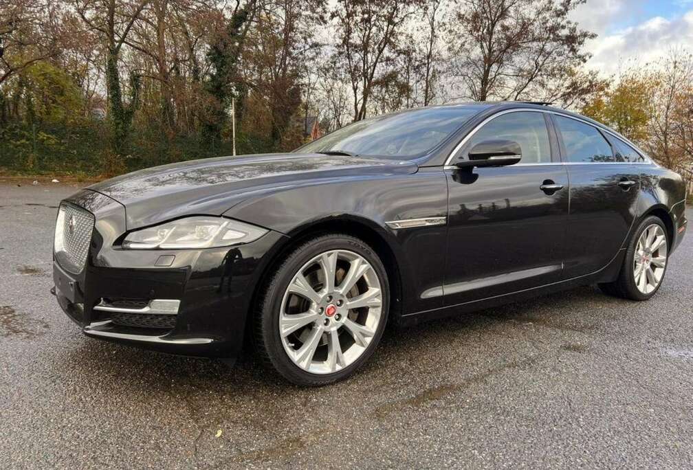 Jaguar 3.0 D V6 Luxury (EU6d)