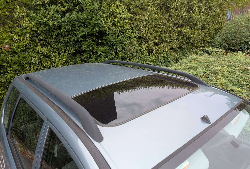 Mitsubishi Space Star 1.6i 16v Avenue
