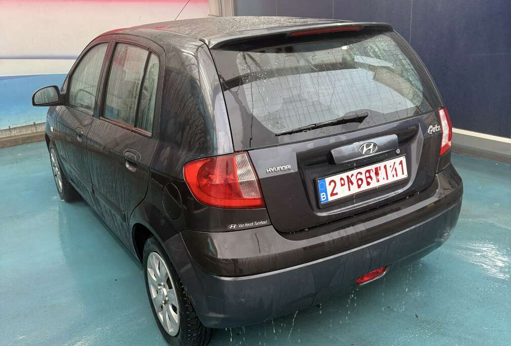 Hyundai 1.4i 16v GLS