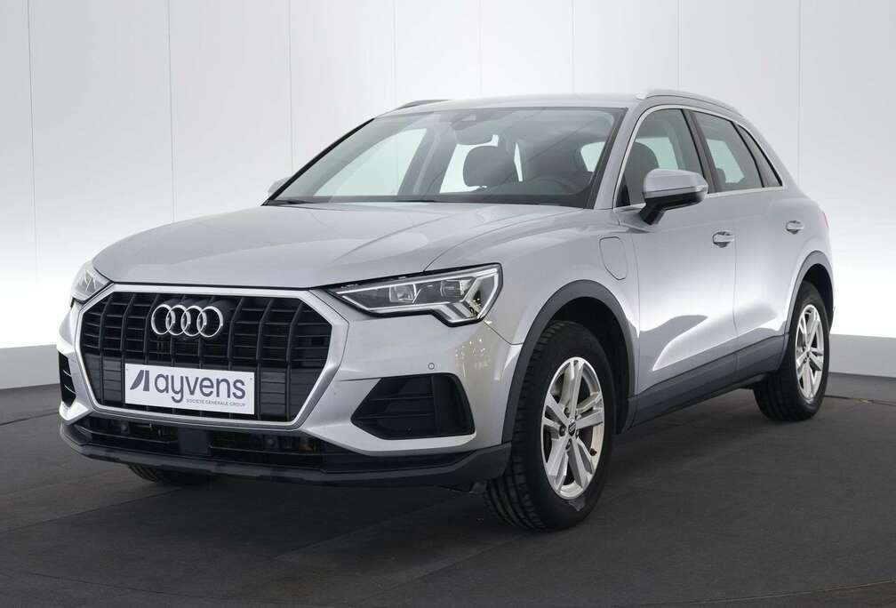 Audi 45 TFSI e S-Tronic Platinum LEDER/CUIR LED GPS PDC