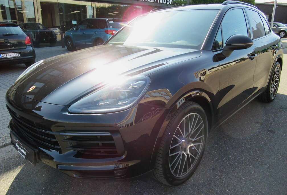 Porsche S Tiptronic/Leder/Pano/PASM/PDLS+/Sport Chrono+