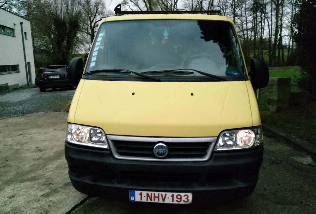 Fiat CHASSIS CAB 11 C 2.0 JTD PACK