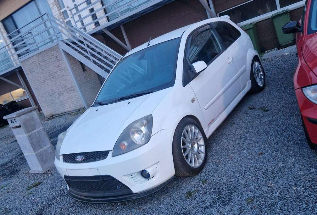 Ford Fiesta 2.0 ST