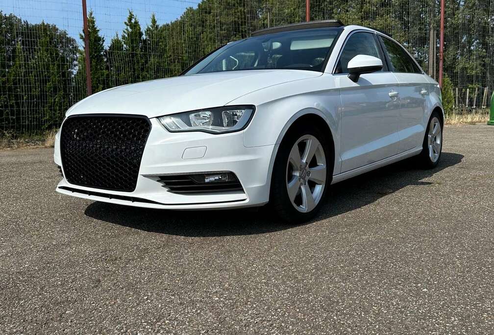 Audi 2.0 TDI Limousine Alcantara interieur