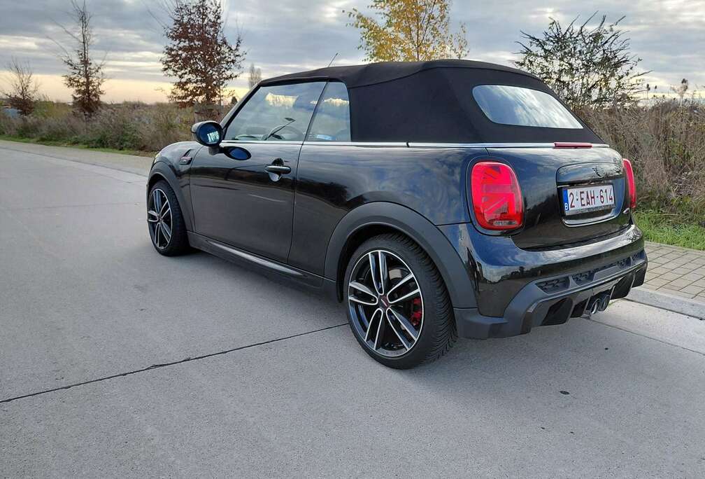 MINI Mini Cabriolet 2.0AS John Cooper Works OPF