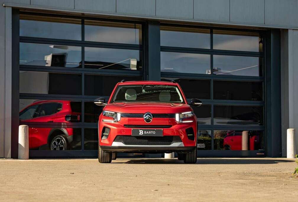 Citroen 100 PK MT  PLUS  Parkeersens. a  Airco  App...