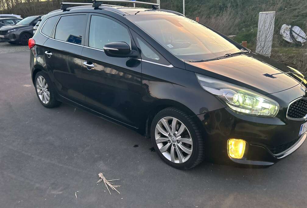 Kia Carens 1.7 CRDI