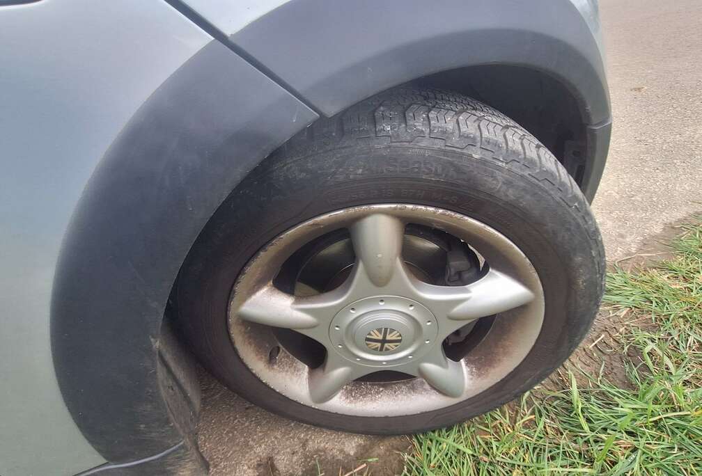 MINI Mini 1.6i 16v Cooper