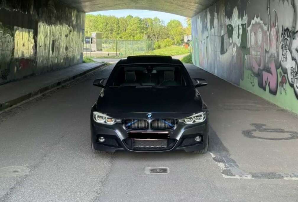 BMW 330e iPerformance M Sport