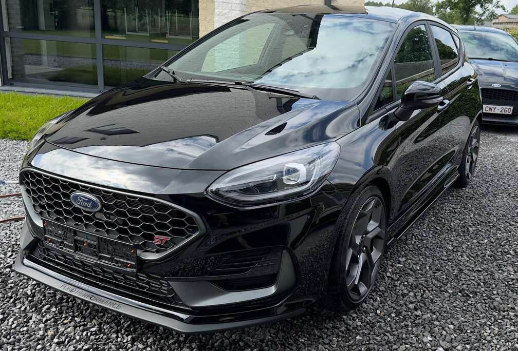 Ford ST MK8.5 Ultimate (Maxton design, Miltek uitlaat)