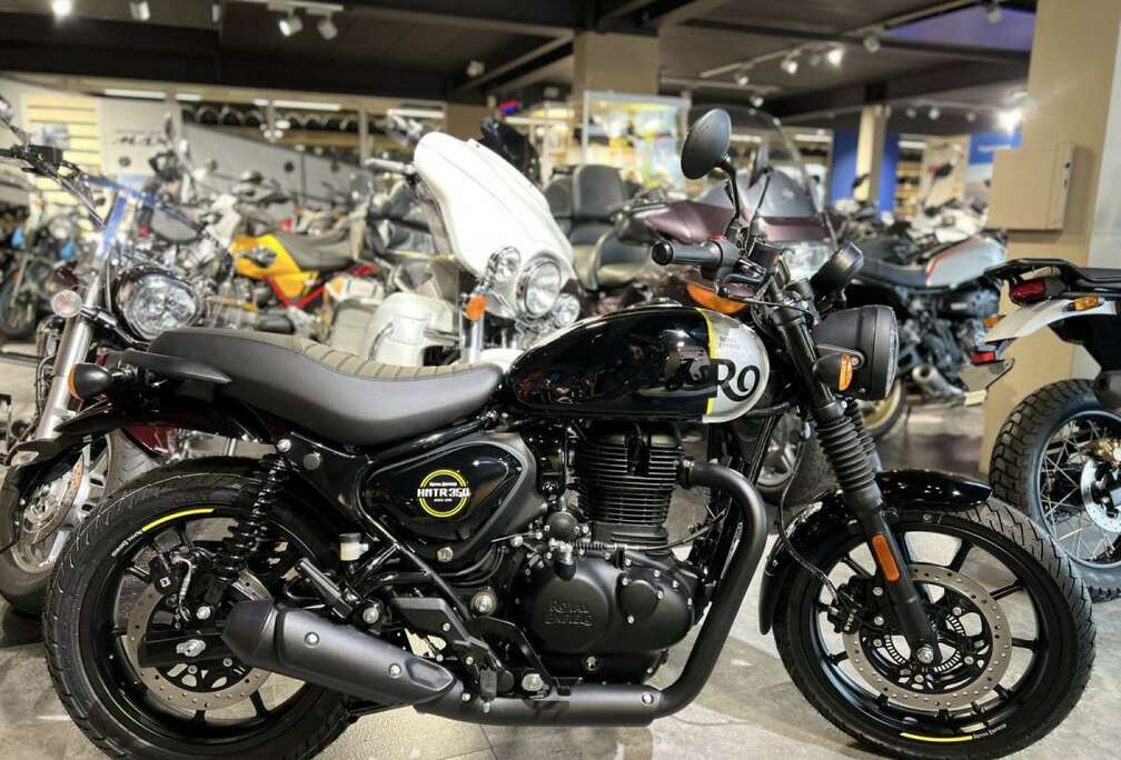 Hunter 350 REBEL BLACK
