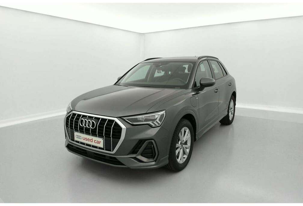 Audi S-line 45 TFSIe 180(245) kW(ch) S tronic