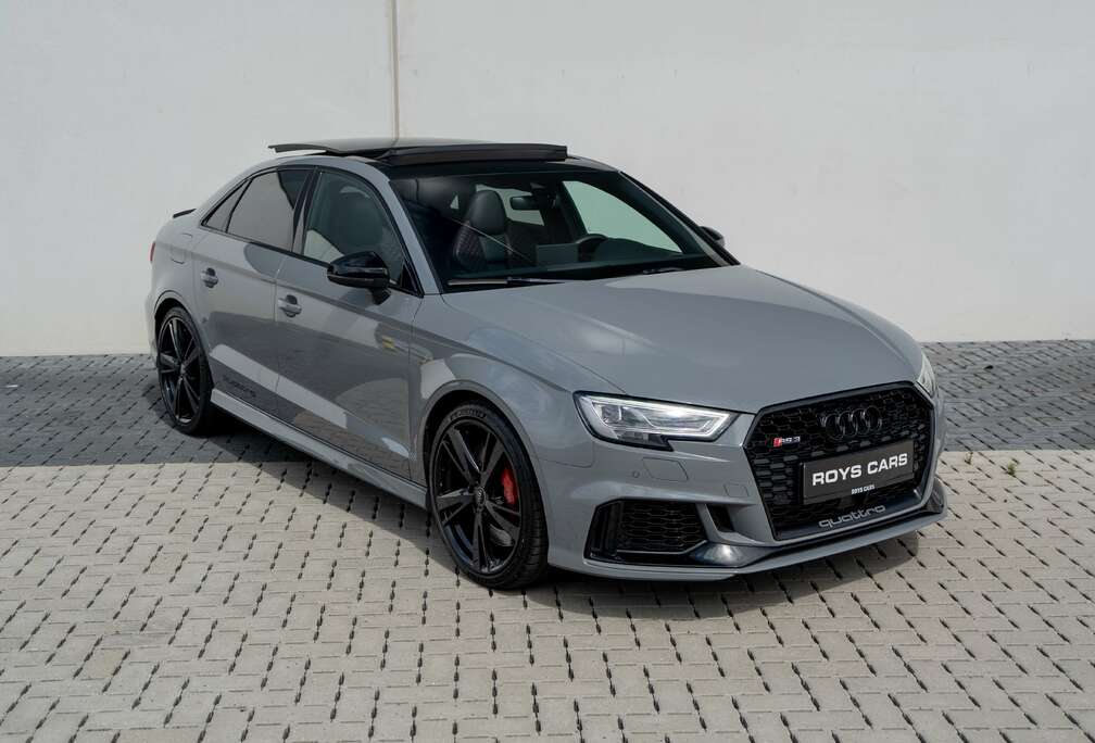 Audi RS3 Berline -PANO/ALCANTARA/B&O/KEYLESS/SHADOW LOOK/RS SEATS/DAZA