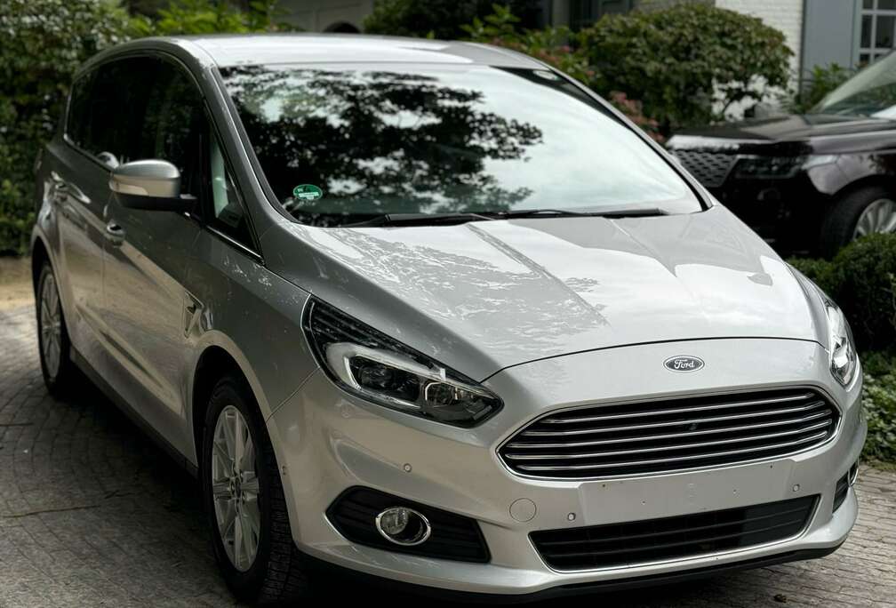 Ford 2.0 TDCi Aut. Titanium 7 PL/ Navi/ Leder/ Xenon