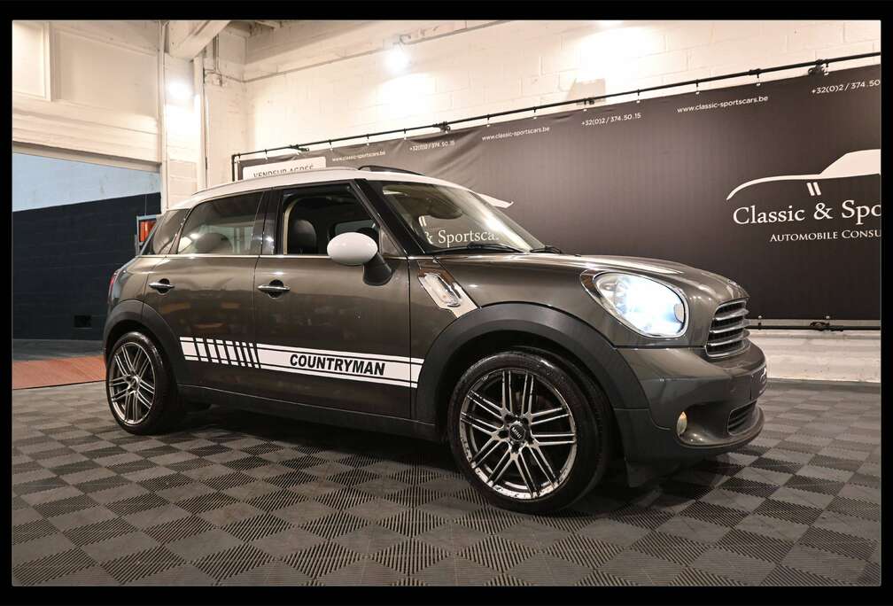 MINI COOPER D COUNTRYMAN 1.6 D Cooper ALL4 / TOIT PANO / CUIR / GPS NAVI / XENON / PDC !!