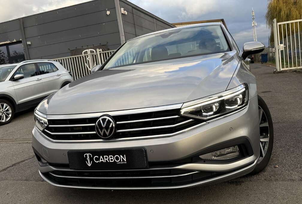 Volkswagen Passat 1.6 CR TDi Highline DSG/COCKPIT/KEYLESS/LED