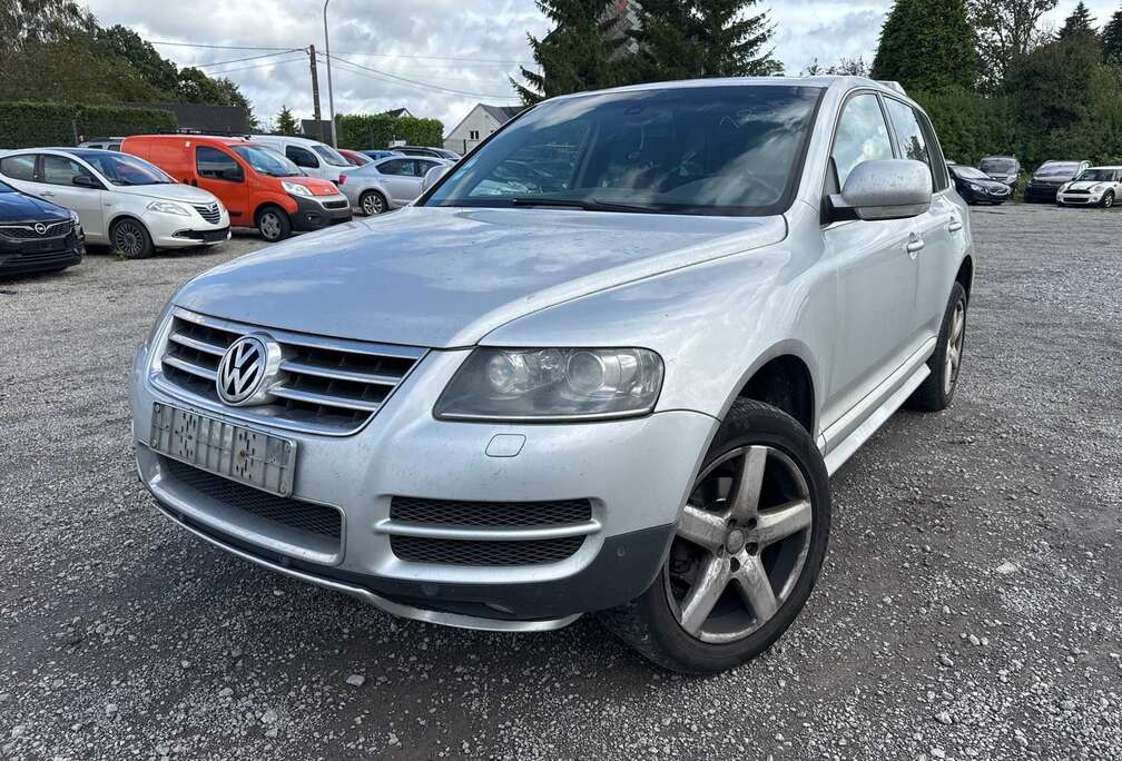 Volkswagen 2.5 R5 TDi Tiptronic camionette papier