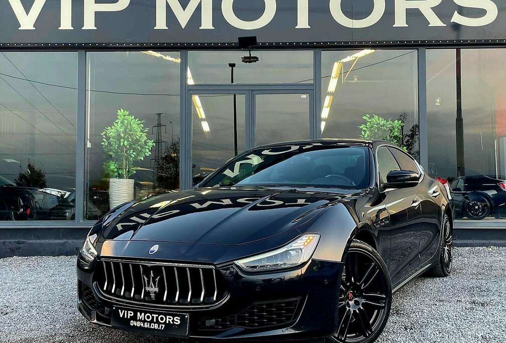 Maserati EDITION LIMITEE RIBELLE 200 EXEMPLAIRE // CARNET