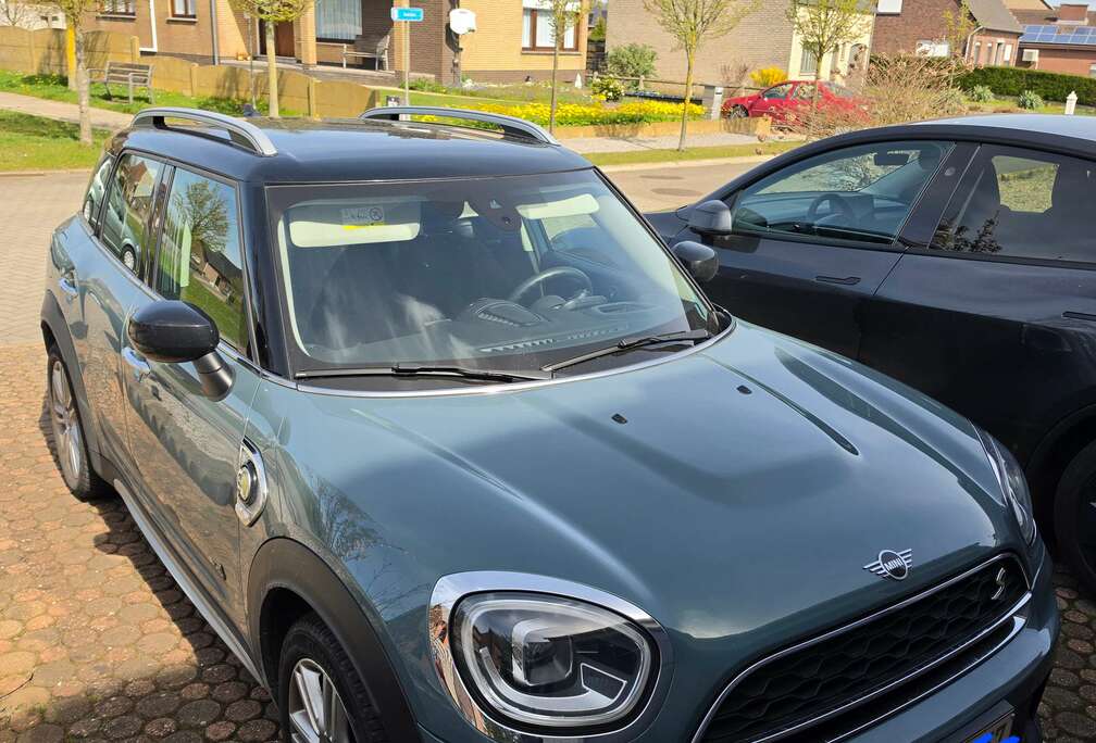 MINI 4x4 plug in hybride