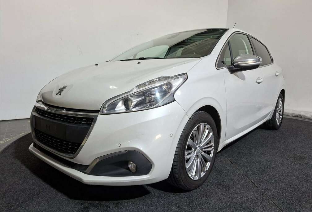Peugeot 208 1.6 BlueHDi Allure