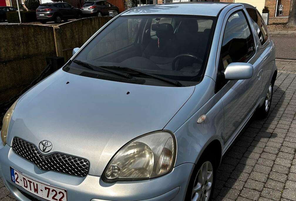 Toyota Yaris 1.4 Turbo D4D Blue