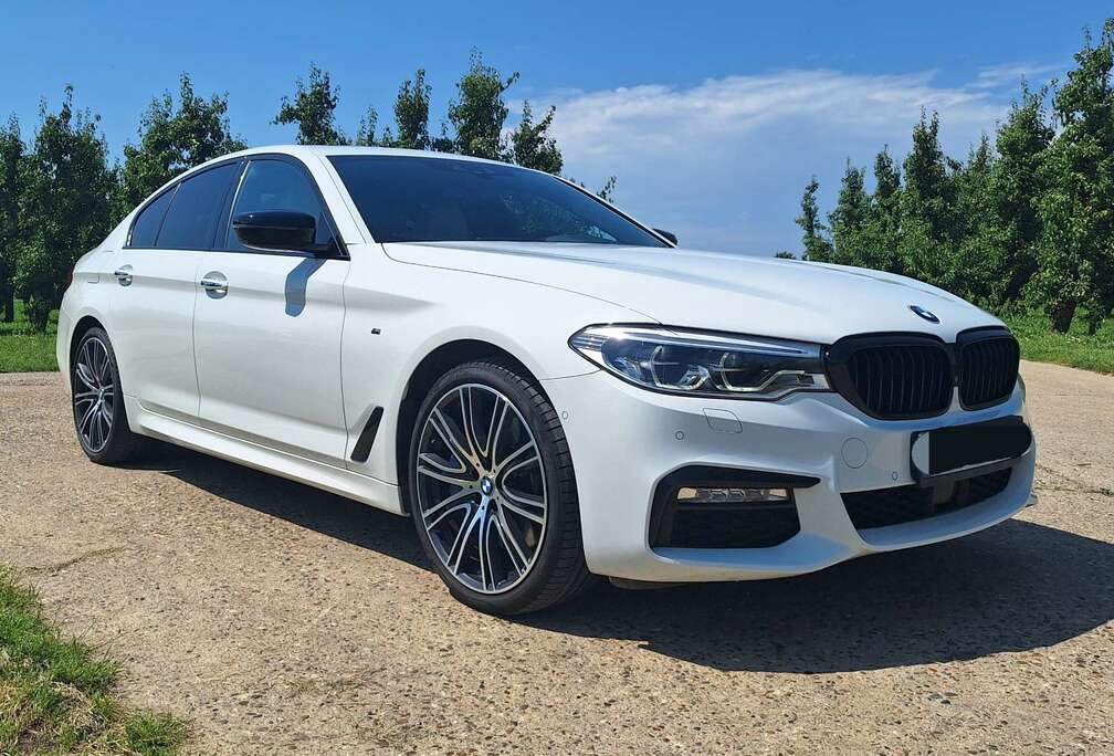 BMW 540iXA