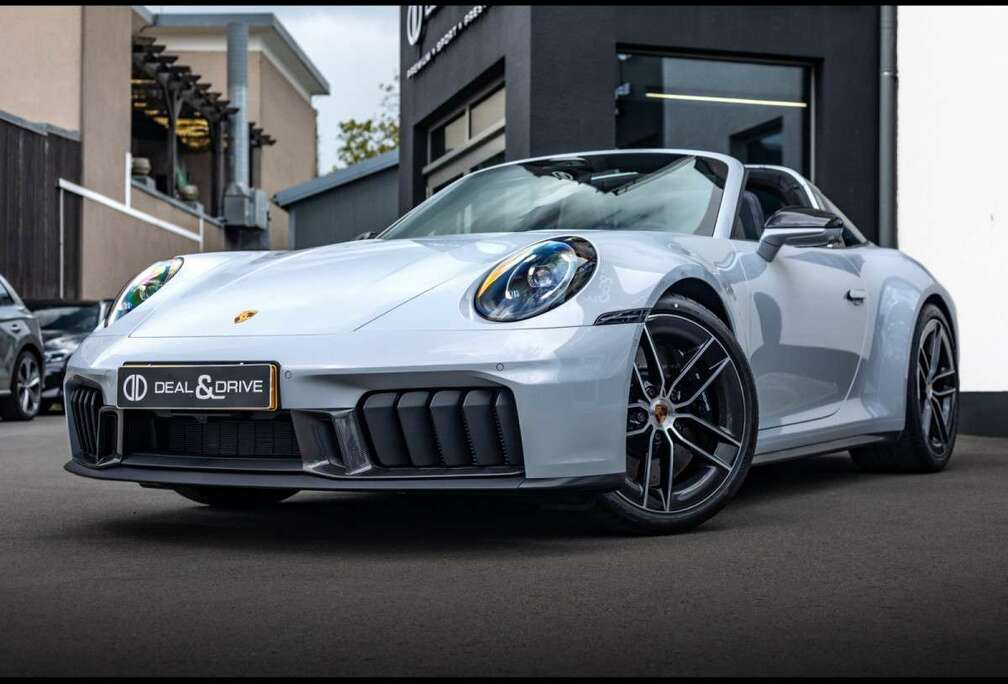 Porsche .2 911 TARGA 4 GTS PDK°CARBON SPORTDESIGN°930