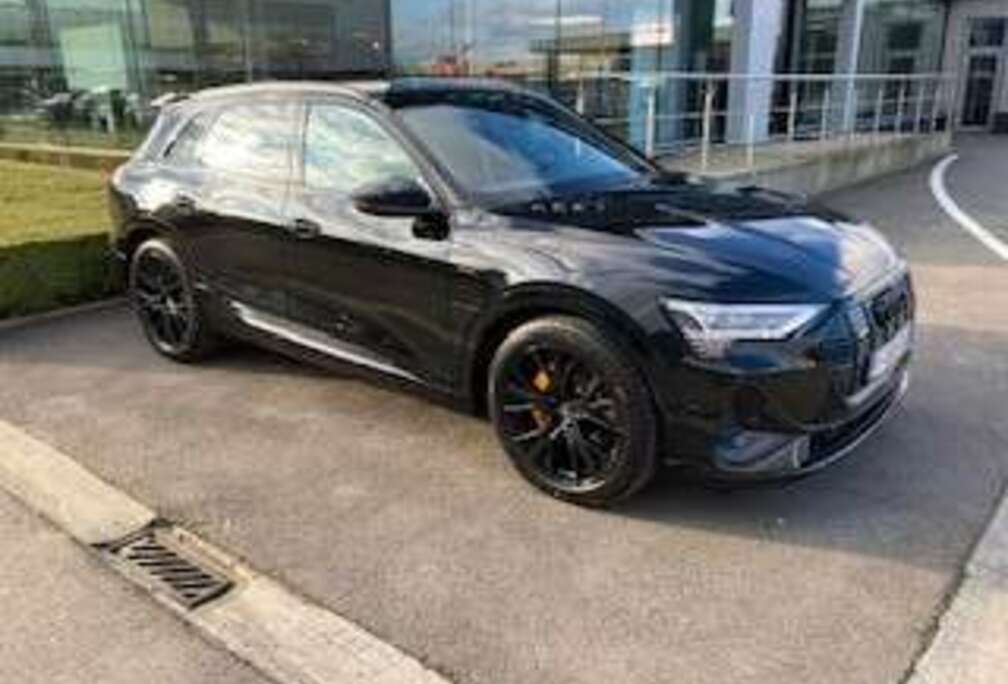 Audi E-Tron 95 kWh 55 Quattro S line