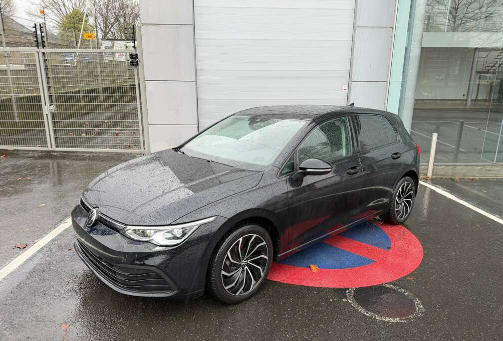 Volkswagen Golf 1.5 eTSI-GPS-TOIT OUVRANT-IQ LIGHT-CAMERA