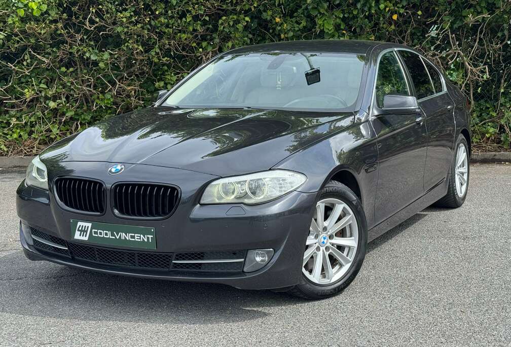 BMW 525D // AUTOMATIQUE // CUIR // GPS // CAMERA