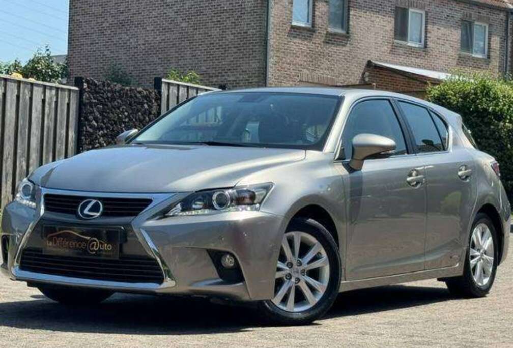 Lexus 1.8i Hybride - Sport Line - Clim - Alcantara - GPS - Bluetooth - JA