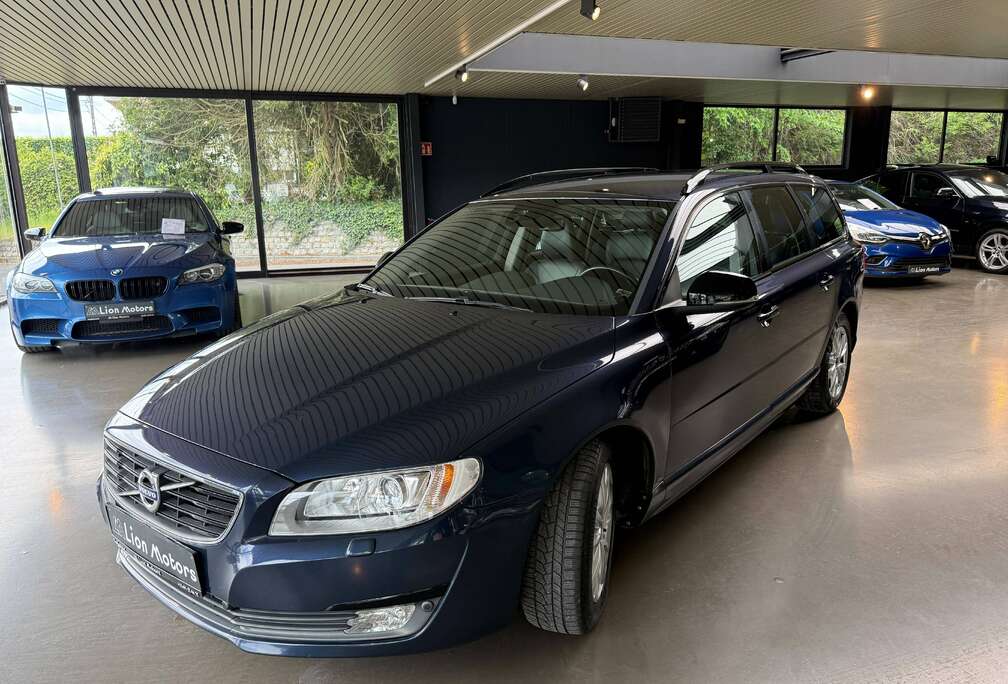 Volvo 2.0 D4 Geartronic* 133 KW*LEDER*VERWARM*NAVI*EURO6