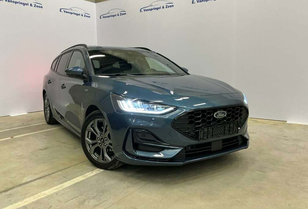 Ford Focus Clipper 1.0 EcoBoost MHEV ST-Line