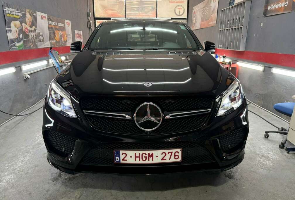 Mercedes-Benz d Coupe 4Matic 9G-TRONIC AMG Line