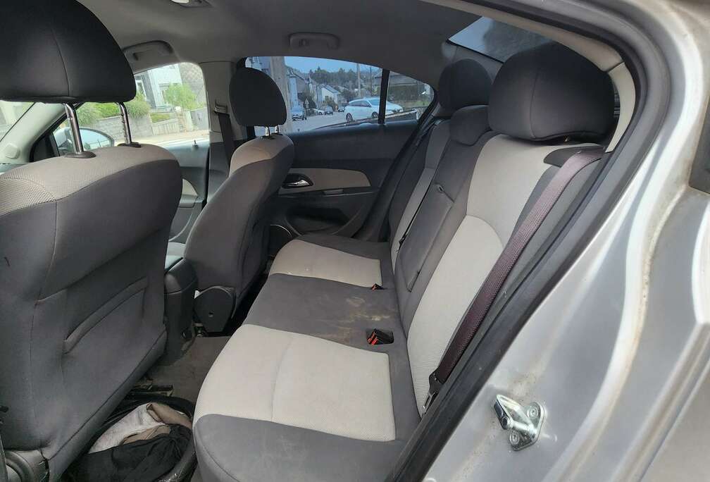 Chevrolet Cruze 2.0 TDCi LS