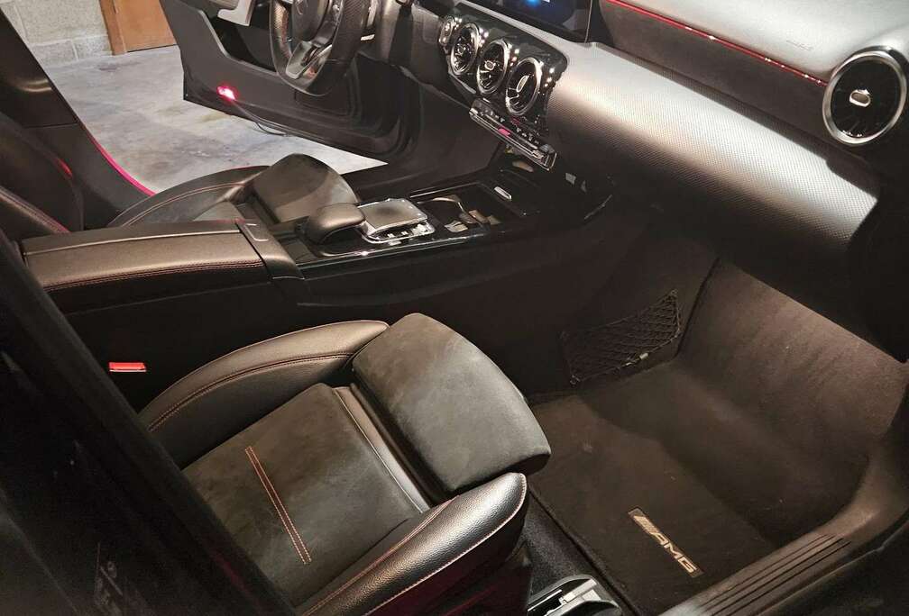 Mercedes-Benz d Business Solution AMG