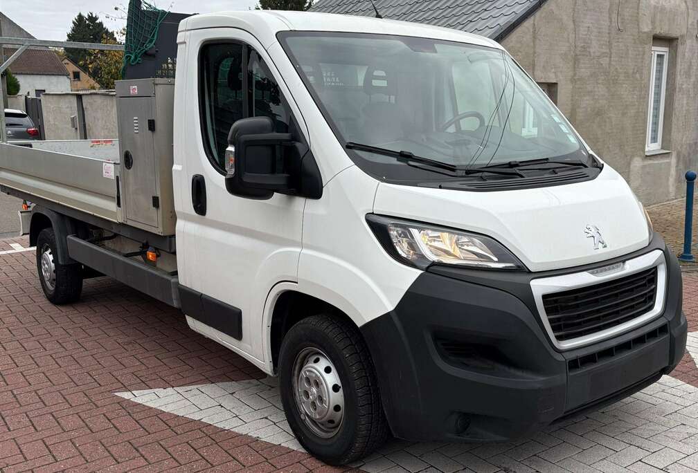 Peugeot 2.0 BlueHD/3Places