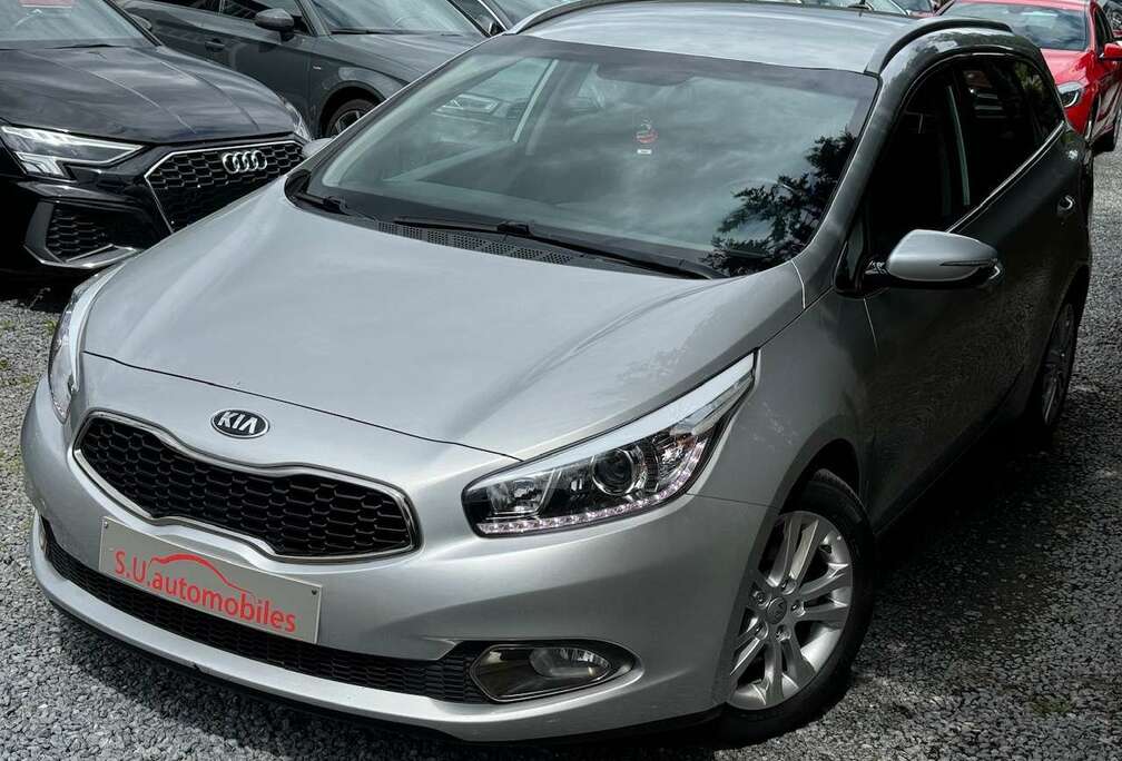 Kia 1.6 CRDi Sense Navi/Cam/Clim/Jantes/Gar12M