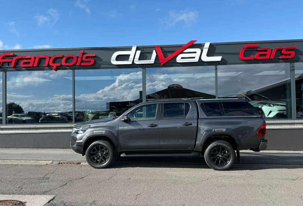 Toyota NEW DE STOCK CHEZ DUVAL EN DIFFÉRENTS COLORIS