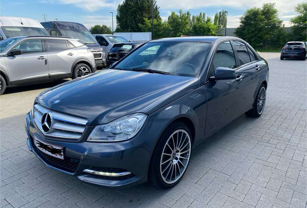 Mercedes-Benz CDI 7G-TRONIC Avantgarde Edition