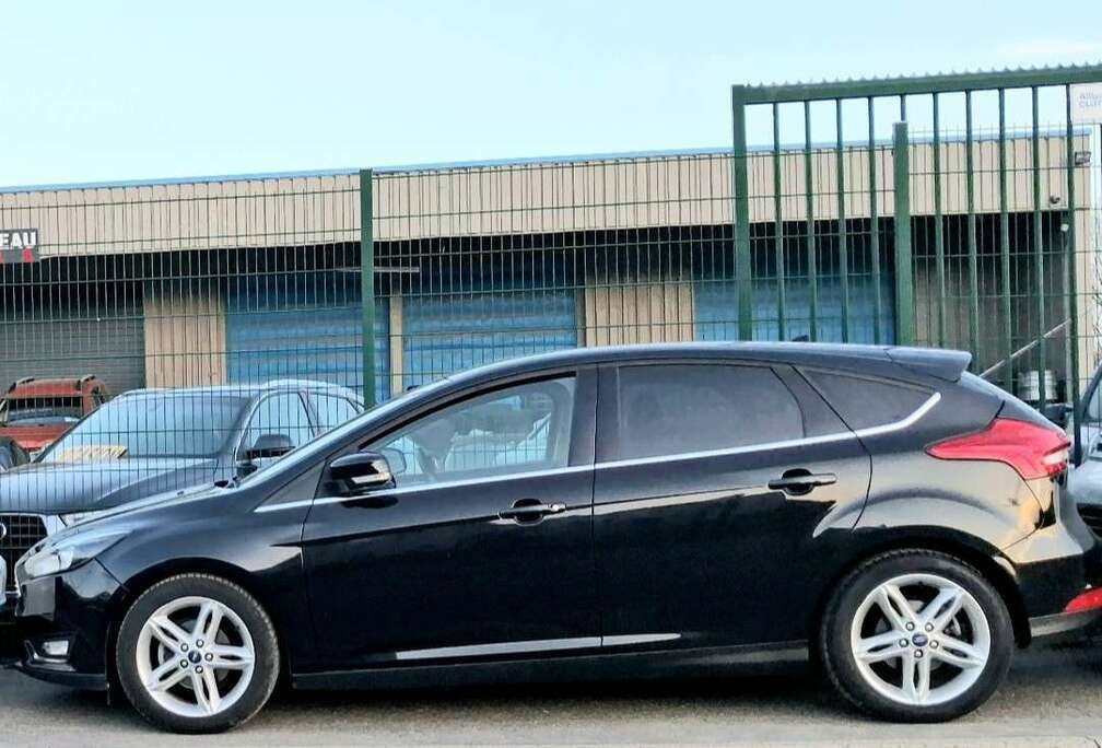 Ford 1.0 ECO BOOST 130CV  AIRCO J ALU RCD CAPTEURS