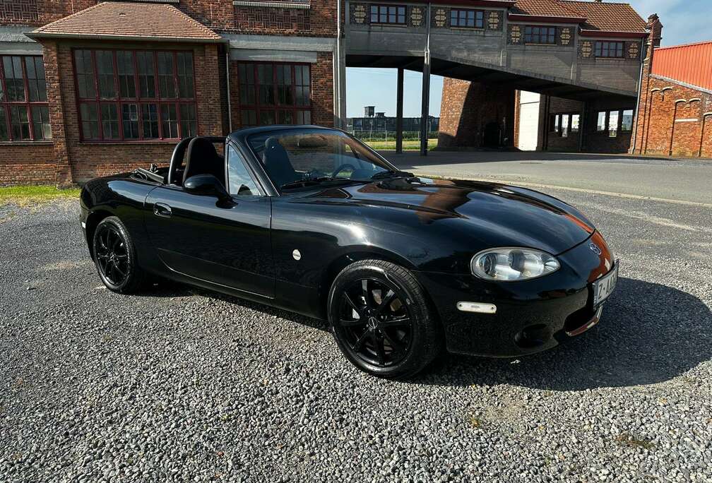 Mazda 1.8i 16v Sport