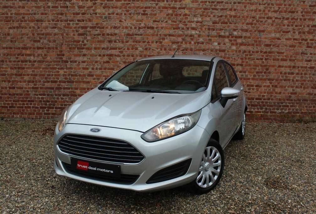 Ford 1.25i Trend * Garantie *