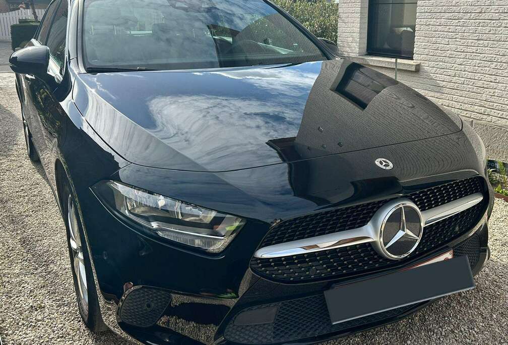 Mercedes-Benz A 180 (EU6AP)