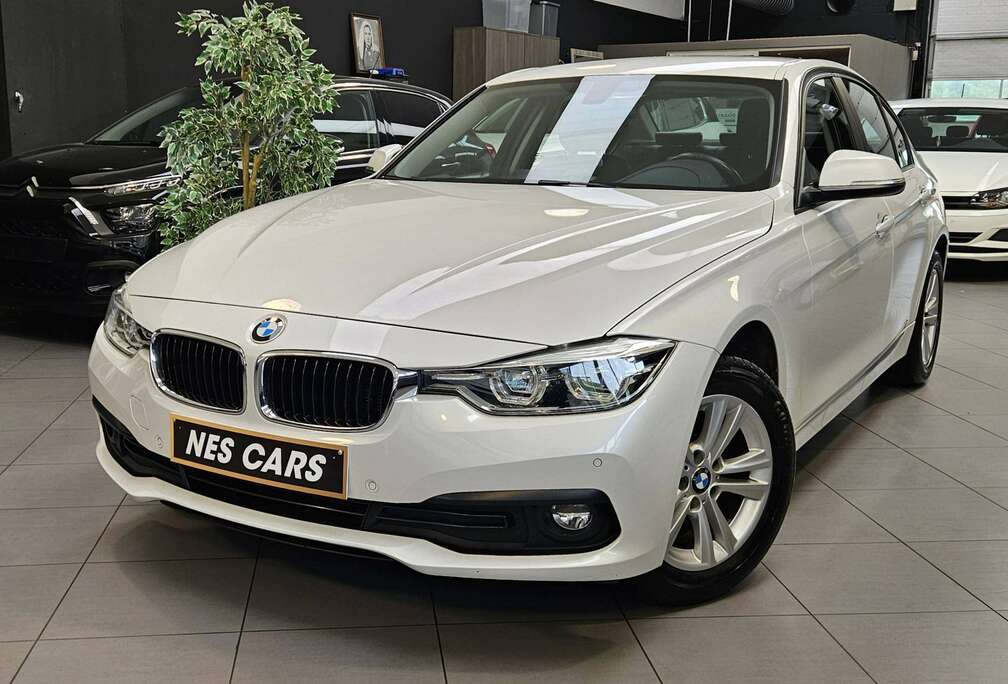 BMW BMW 318i,CUIR CHAUFFANTS,GPS,PHARES LED,GARANTIE 1 AN