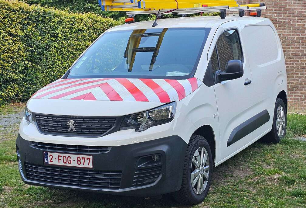 Peugeot Partner 1.5 BlueHDi 131 pK EAT8 Asphalt automaat